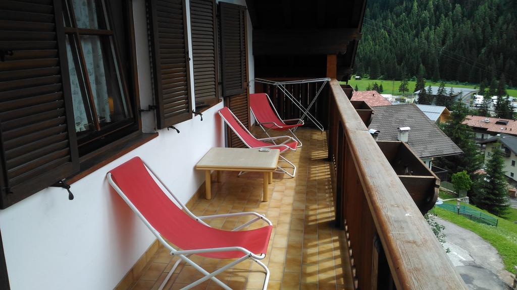 Appartamenti Vincenzo E Marcella Campitello di Fassa Exterior foto