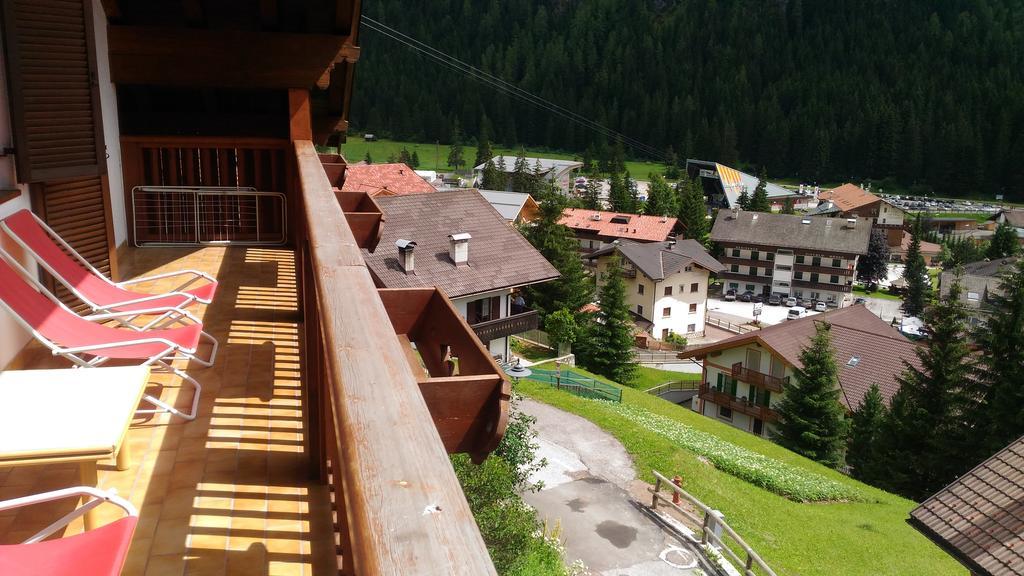 Appartamenti Vincenzo E Marcella Campitello di Fassa Exterior foto