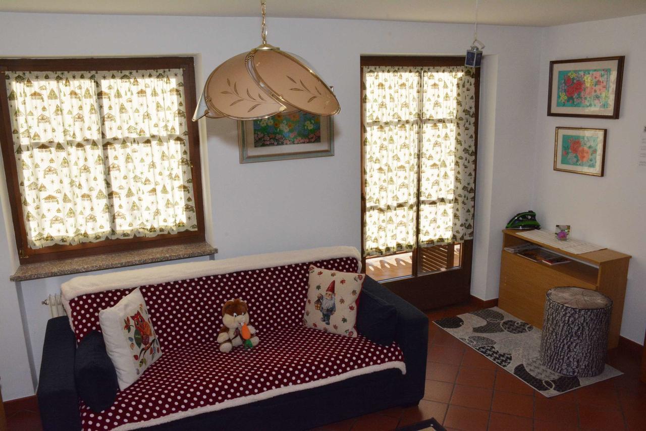 Appartamenti Vincenzo E Marcella Campitello di Fassa Exterior foto